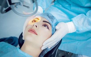 Opération de la presbytie