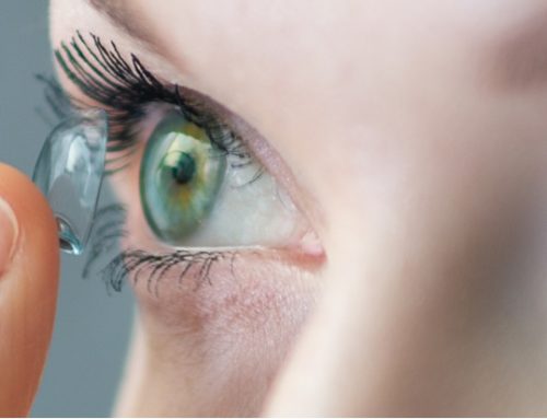 Pourquoi il faut éviter de porter des lentilles à la plage ?